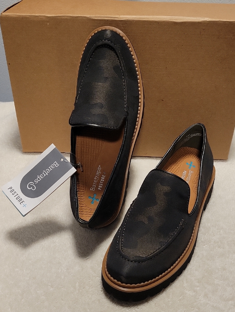BareTraps Posture Plus "Prestin" Camo Loafers, NIB